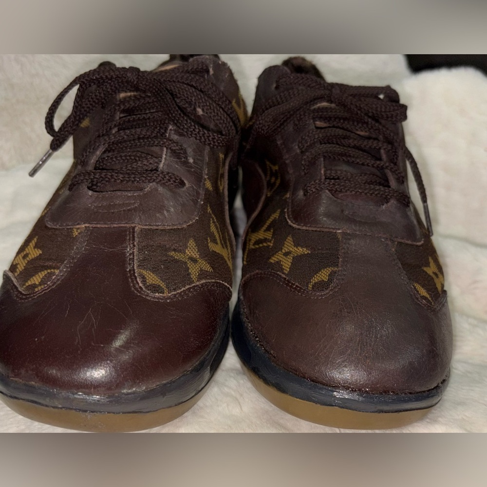 Louis Vuitton Brown Monogram Sneakers - Picture 10 of 11